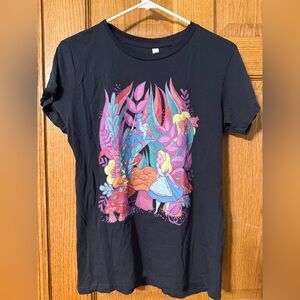 Disney Alice in Wonderland Short Sleeve Tshirt